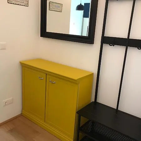 Yellow Flower Apartment With Pool - 5 Min To Lake Wien Exterior foto