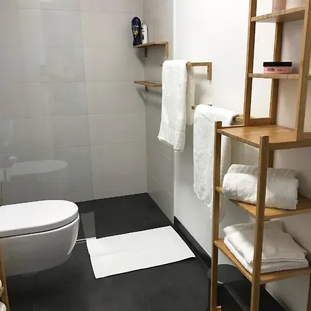 Yellow Flower Apartment With Pool - 5 Min To Lake Wien Exterior foto